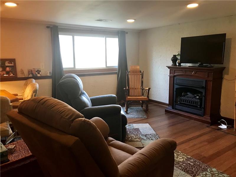 3998 Longview Road West Middlesex, PA 16159 - Photo 11 of 21 Gallery Image 11