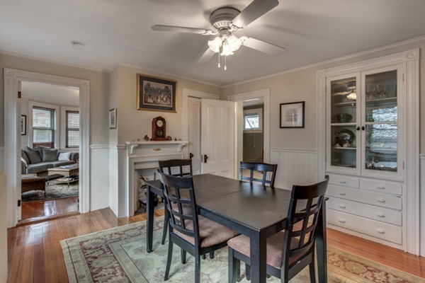 46 Prospect Street, Unit 1 Marblehead, MA 01945 - Photo 4 of 24 Gallery Image 4