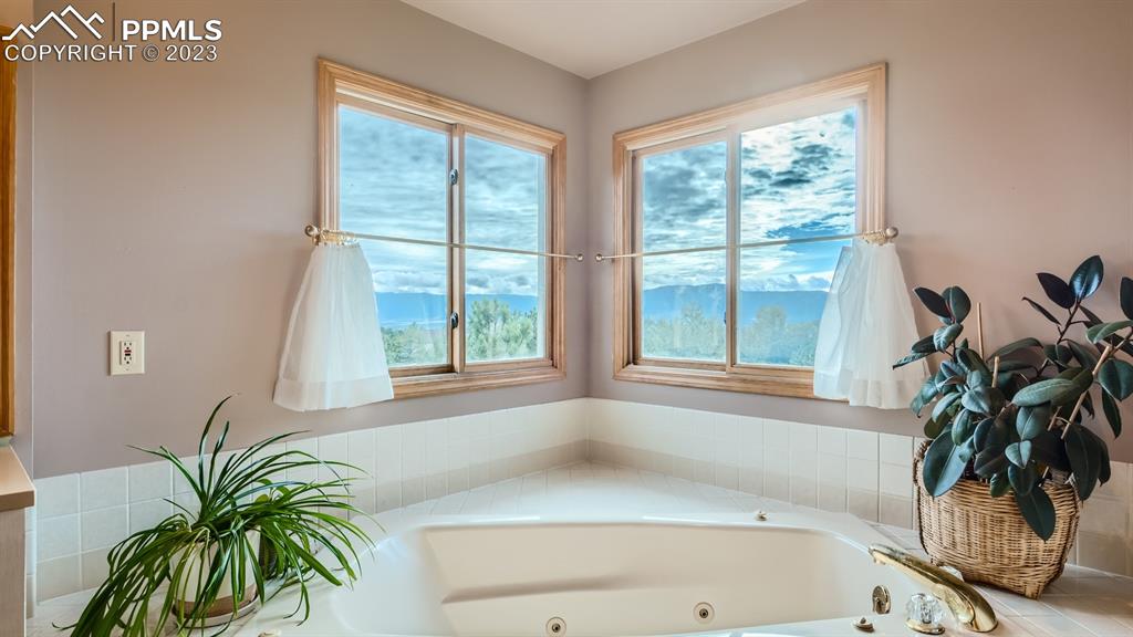 65 Pontiac Loop Monument, CO 80132 - Photo 30 of 49