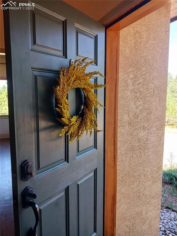 65 Pontiac Loop Monument, CO 80132 - Photo 8 of 49 a view of entryway