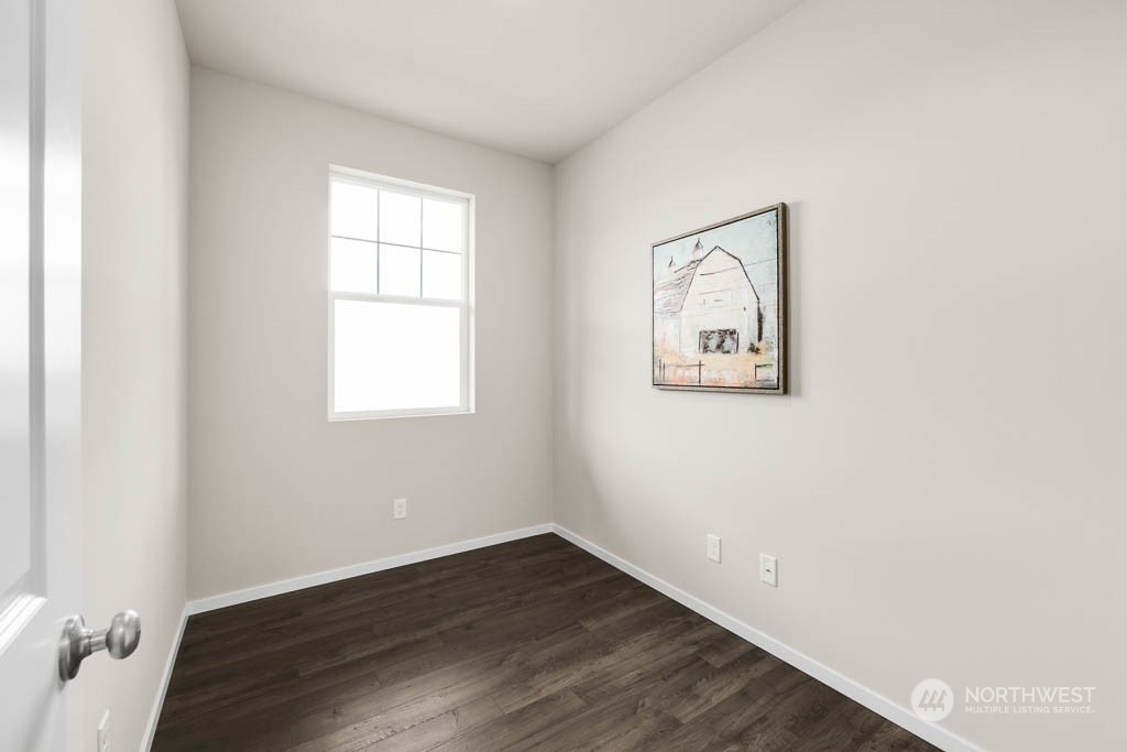5964 Waverly Road Southwest Port Orchard, WA 98367 - Photo 3 of 28 Gallery Image 3