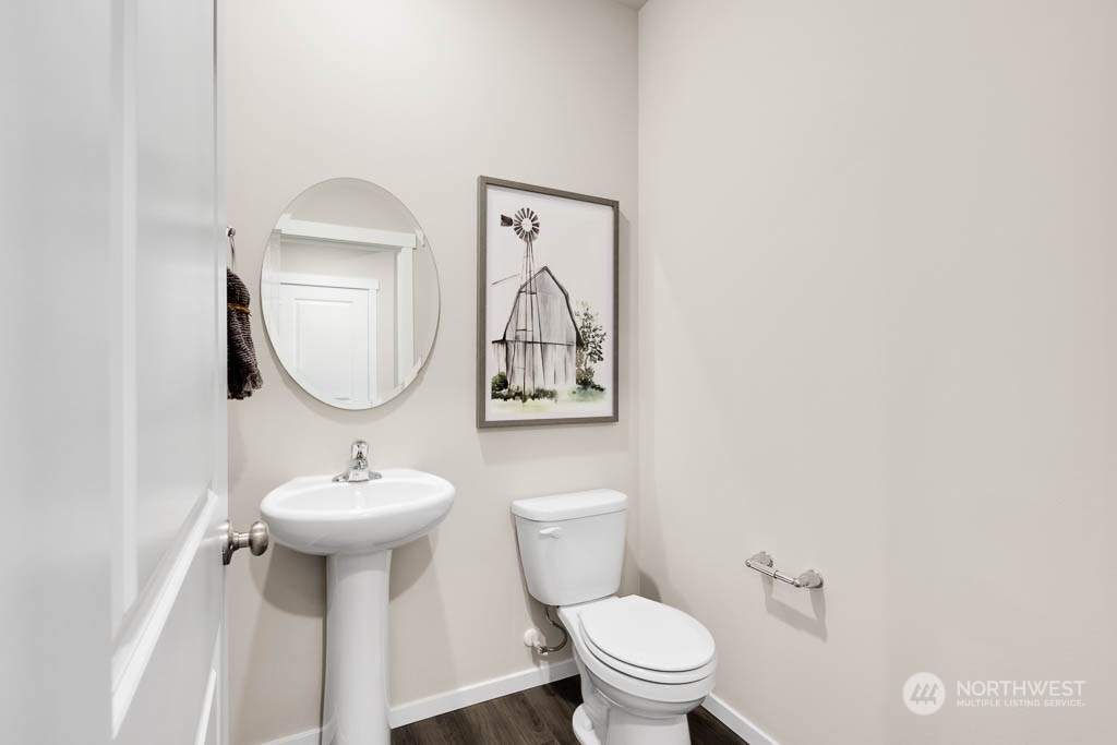 5964 Waverly Road Southwest Port Orchard, WA 98367 - Photo 4 of 28 Gallery Image 4