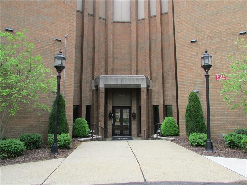 900 Washington Road, Unit 309 Mt. Lebanon, PA 15228 - Photo 2 of 5 Gallery Image 2