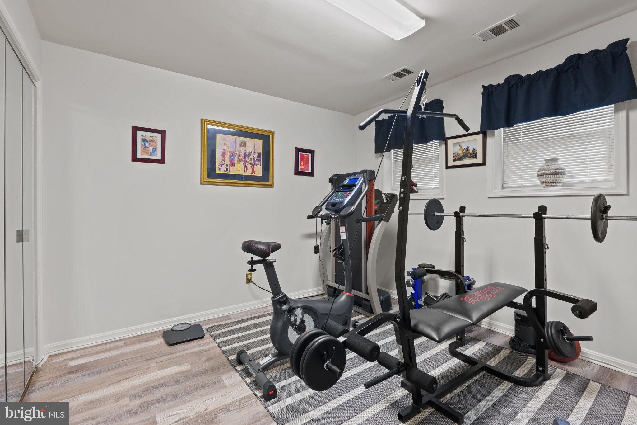 1912 Dennis Avenue Silver Spring, MD 20902 - Photo 26 of 40