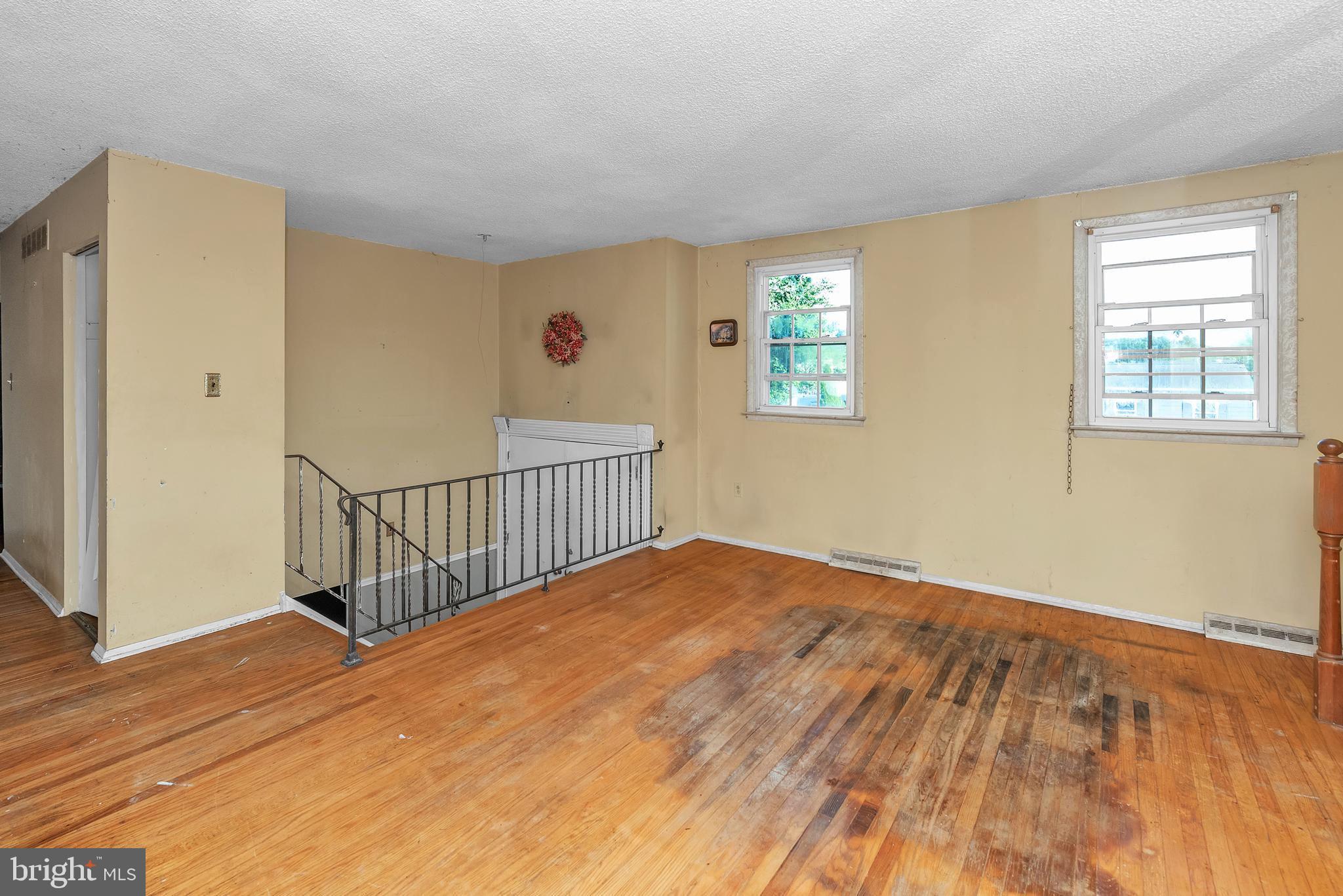 16 Constitution Road Clementon, NJ 08021 - Photo 9 of 61