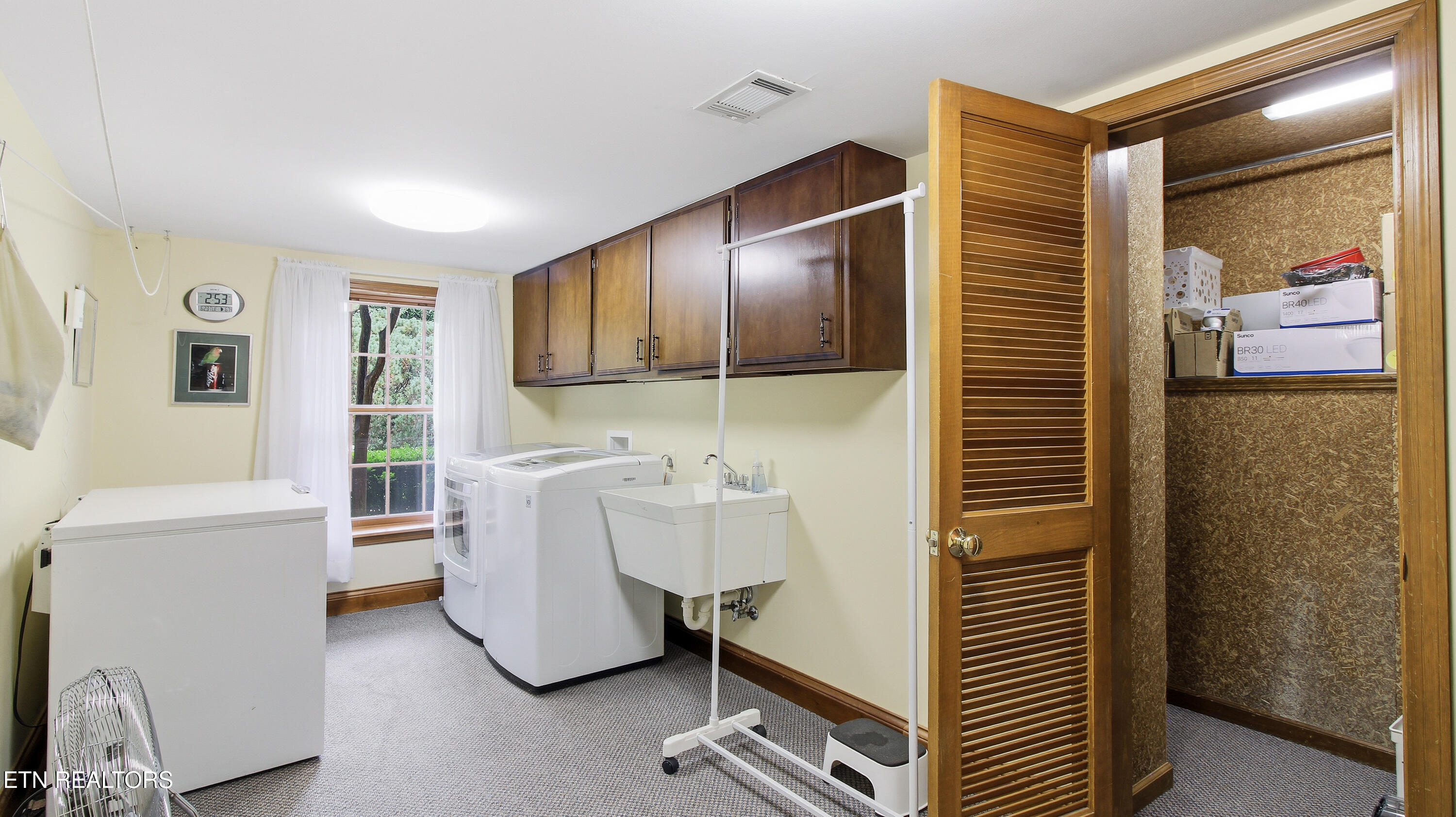 725 Kempton Road Knoxville, TN 37909 - Photo 40 of 55 kempton-41