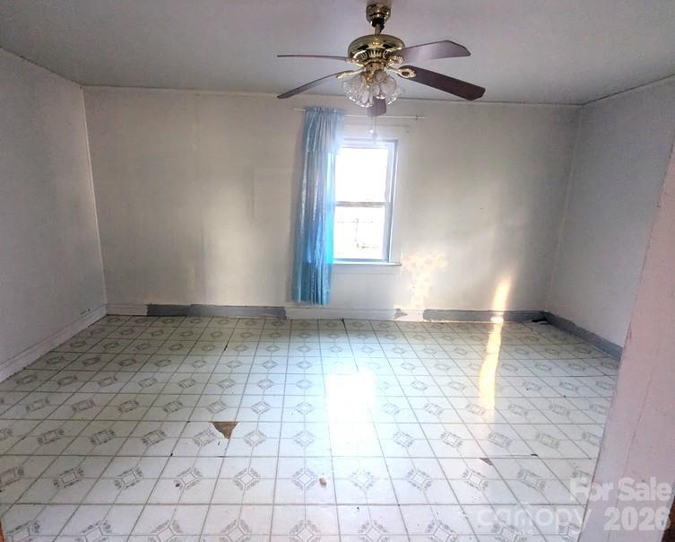 901 State Street, Unit EXT Marion, NC 28752 - Photo 11 of 20