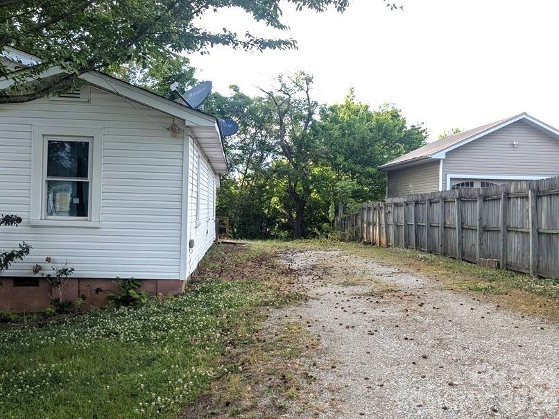 901 State Street, Unit EXT Marion, NC 28752 - Photo 4 of 20
