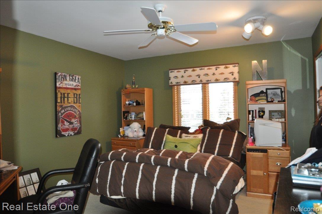 1951 Independence Drive Rochester, MI 48306 - Photo 19 of 24 4th Bedrm