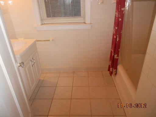 69 Longcommon Road, Unit C2 Riverside, IL 60546 - Photo 8 of 11