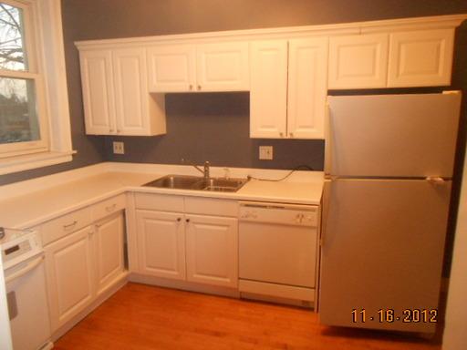 69 Longcommon Road, Unit C2 Riverside, IL 60546 - Photo 9 of 11
