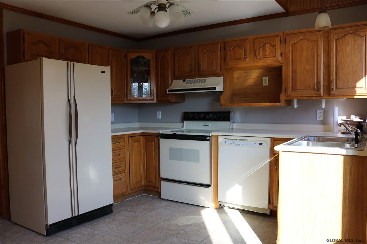 2522 Consaul Road Schenectady, NY 12304 - Photo 4 of 16 Photo 4