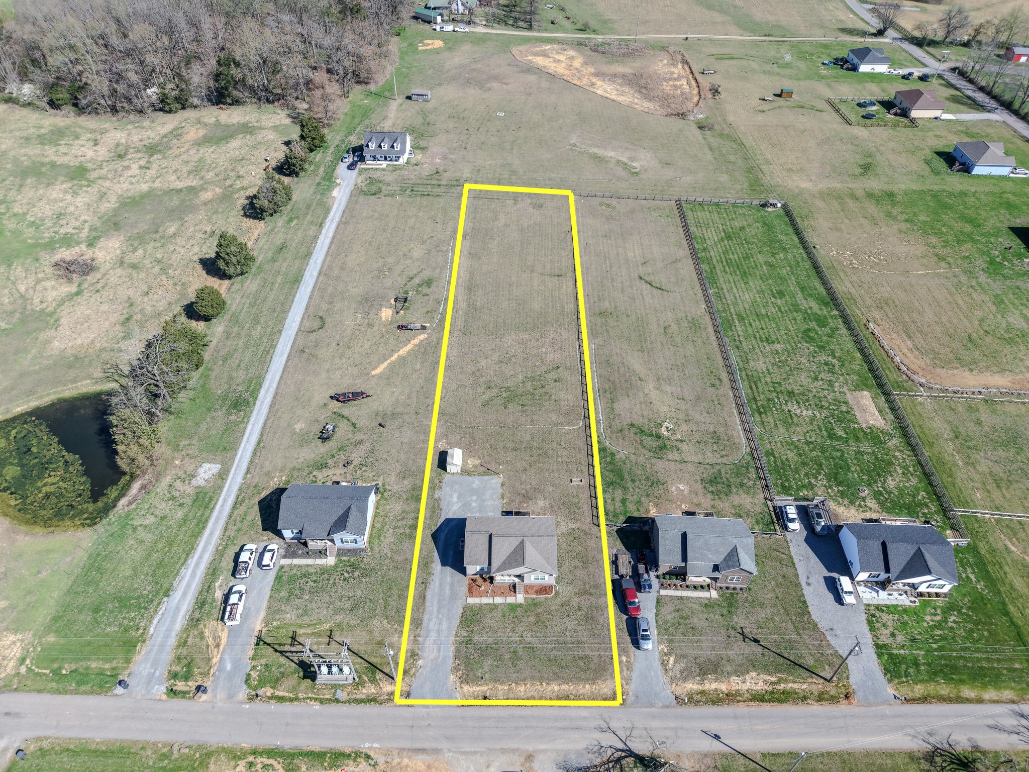 451 James Whitefield Road Bethpage, TN 37022 - Photo 4 of 52