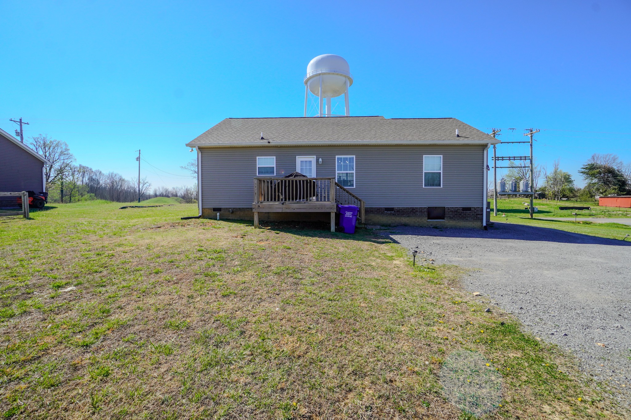 451 James Whitefield Road Bethpage, TN 37022 - Photo 5 of 52