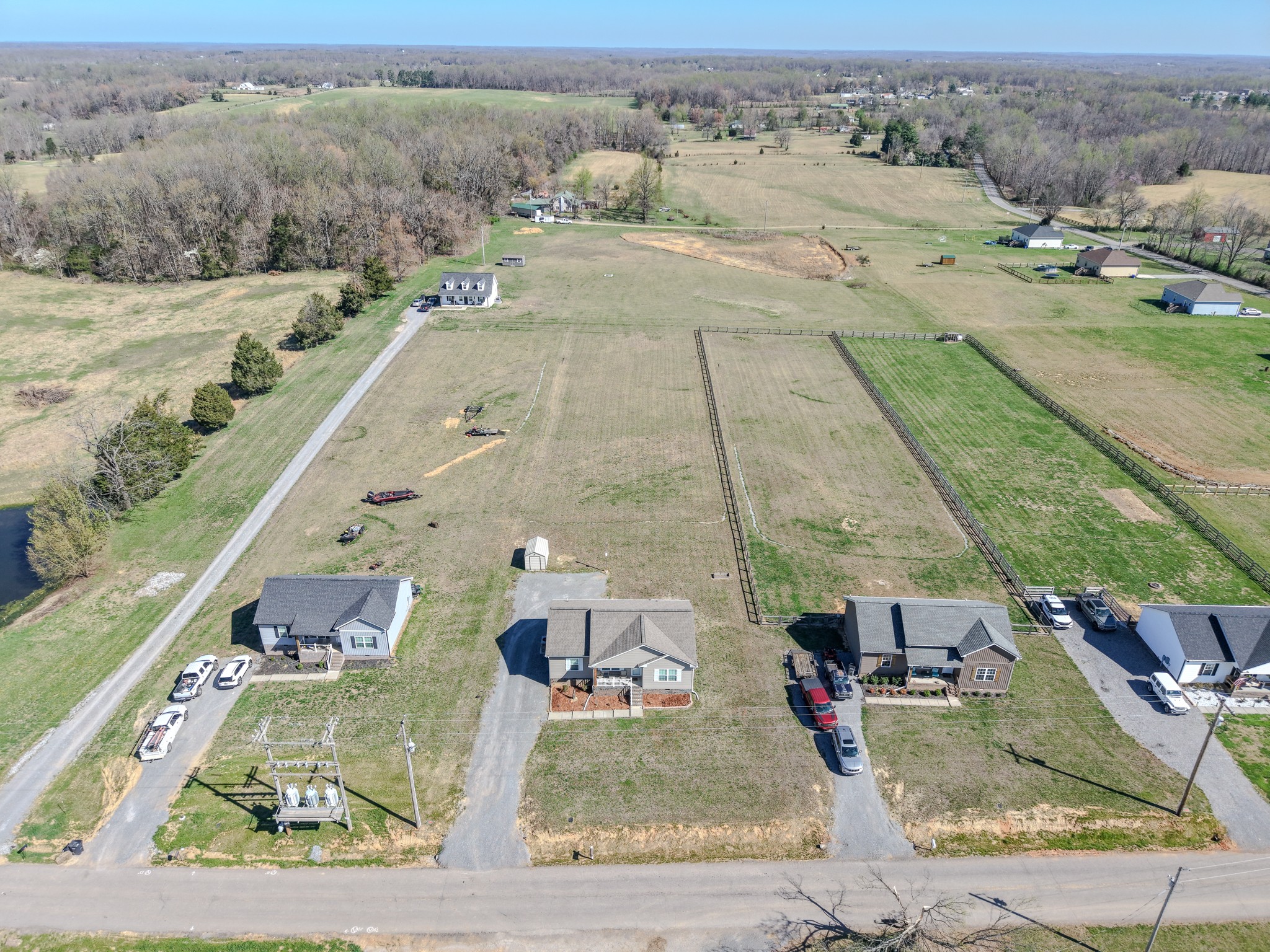 451 James Whitefield Road Bethpage, TN 37022 - Photo 8 of 52