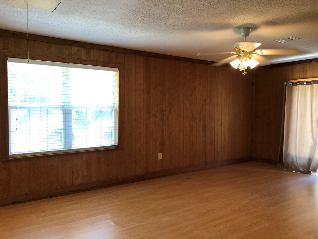 905 Hill Top Road Newton, AL 36352 - Photo 12 of 34