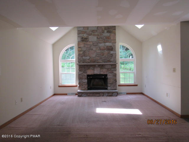1165 Old Sawmill Road Kunkletown, PA 18058 - Photo 7 of 17 Sawmill Livingroom
