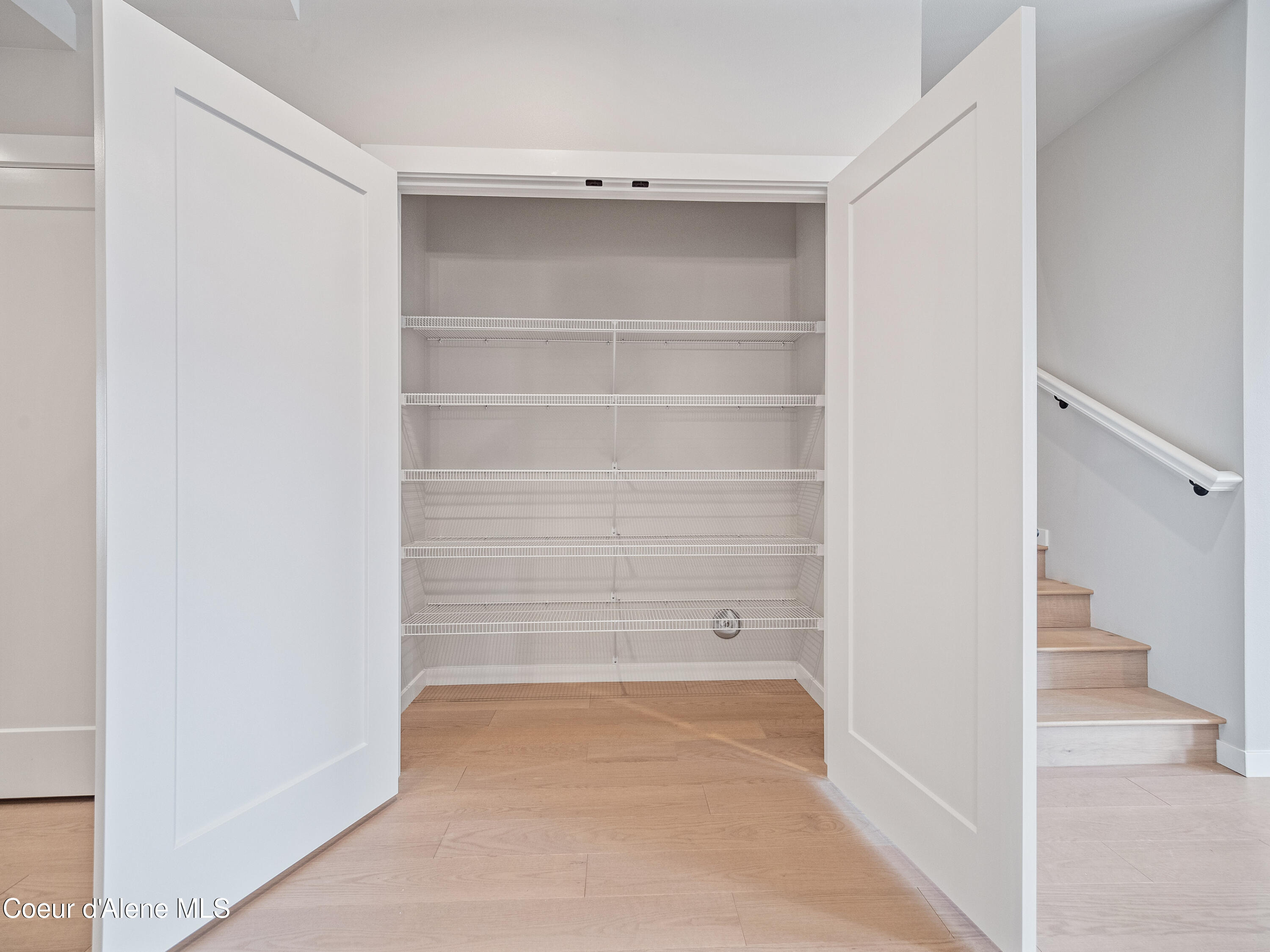 1035 East RR Avenue Post Falls, ID 83854 - Photo 11 of 43 web_Vista_1035_8_24_18