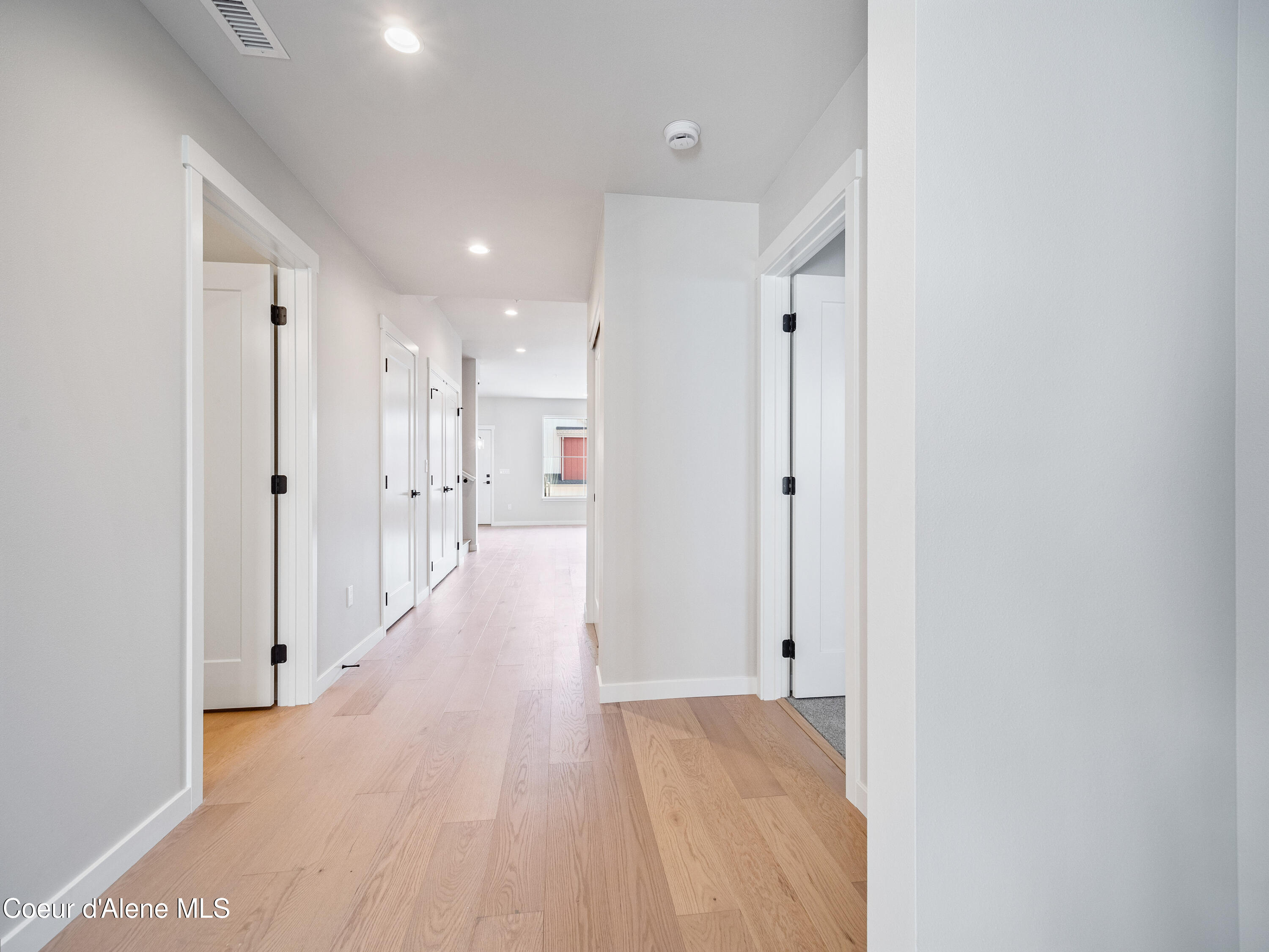 1035 East RR Avenue Post Falls, ID 83854 - Photo 13 of 43 web_Vista_1035_8_24_17