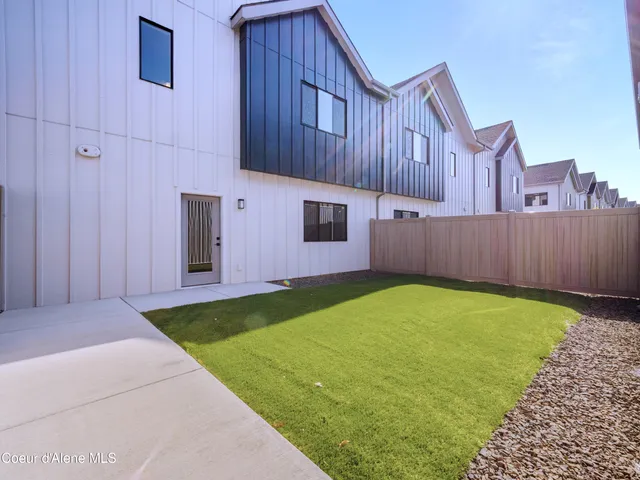 $685,000 | 1035 East RR Avenue, Post Falls, ID 83854