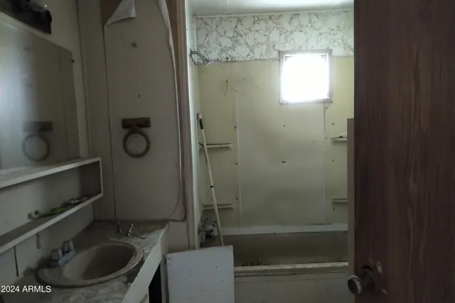 $300,000 | 65 South Mountain Road, Apache Junction, AZ 85120