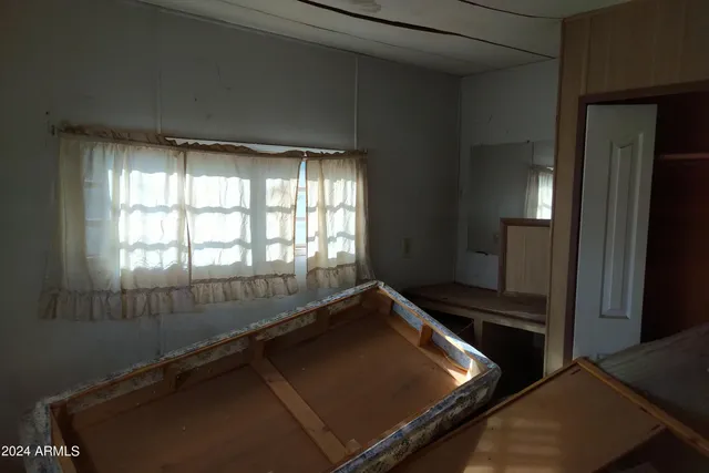 $300,000 | 65 South Mountain Road, Apache Junction, AZ 85120