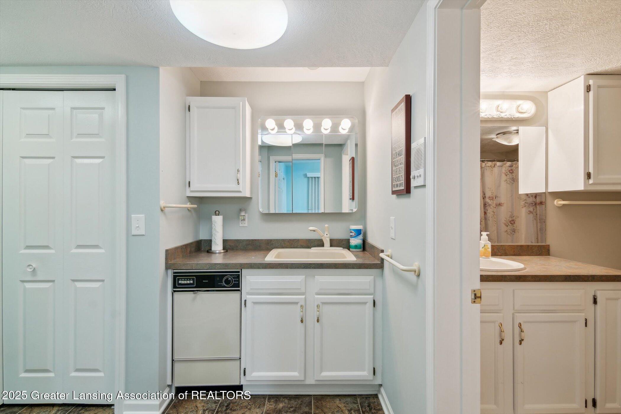 2865 Hagadorn Road Mason, MI 48854 - Photo 67 of 133 063-2865-Hagadorn-Rd-Mason-MI-48854-Wind