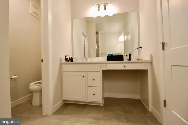 $695,000 | 4619 Olivine Drive, Chantilly, VA 20151