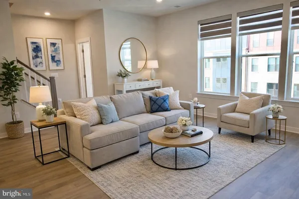 $695,000 | 4619 Olivine Drive, Chantilly, VA 20151