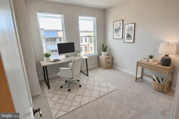 $695,000 | 4619 Olivine Drive, Chantilly, VA 20151