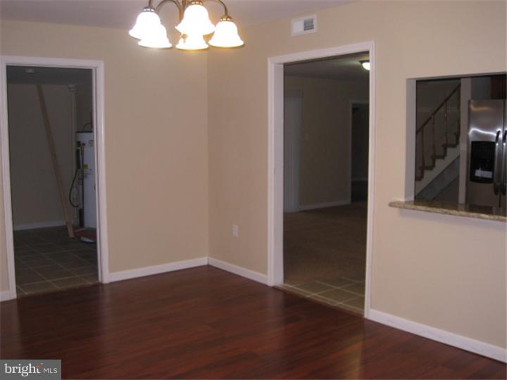 109 Goldengate Road Levittown, PA 19057 - Photo 4 of 23 Dining Room