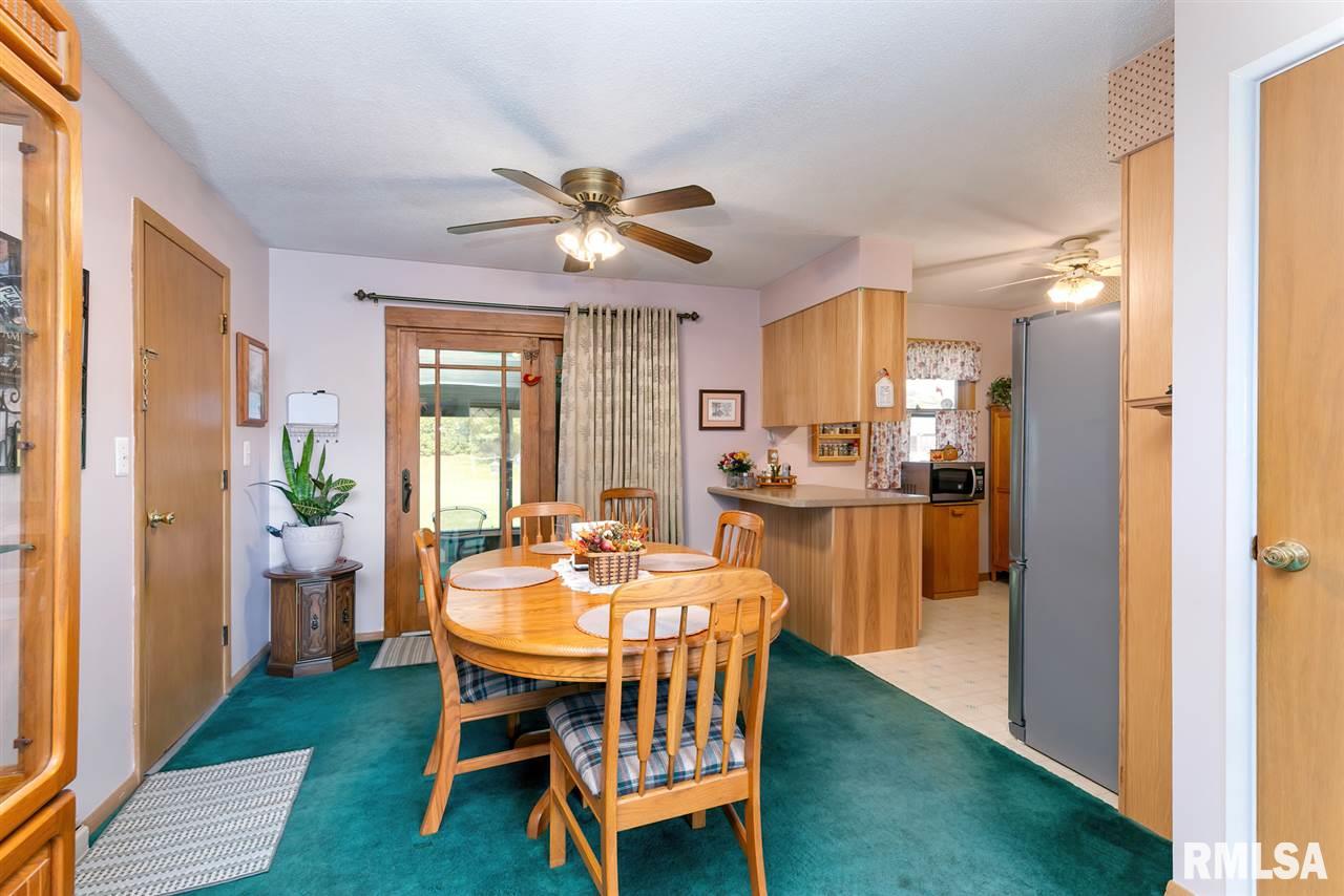 506 Westerfield Road Davenport, IA 52806 - Photo 7 of 24 Gallery Image 7