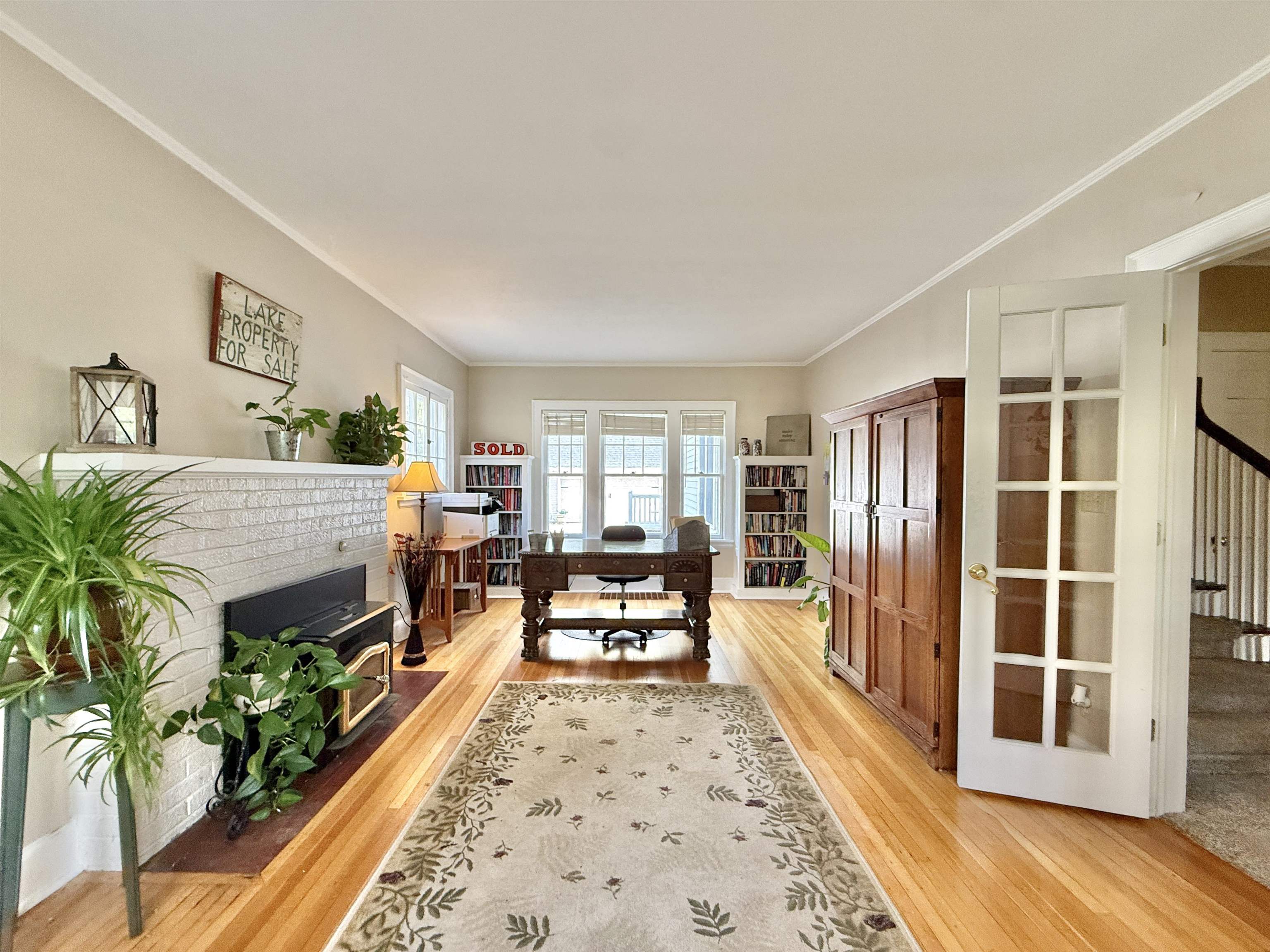 1719 Emerson Street Beloit, WI 53511 - Photo 4 of 33