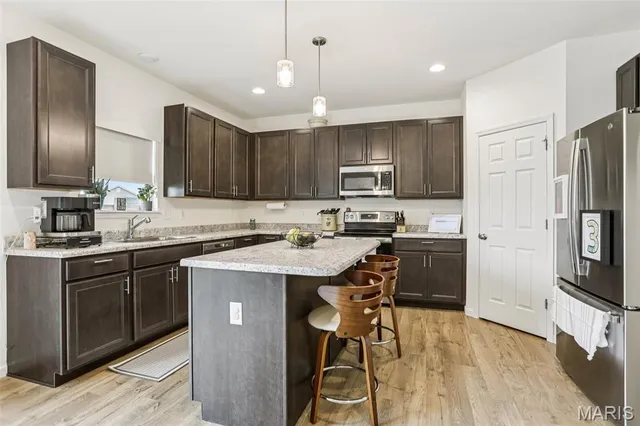 $389,000 | 171 Prairie Wind Drive, Wentzville, MO 63385