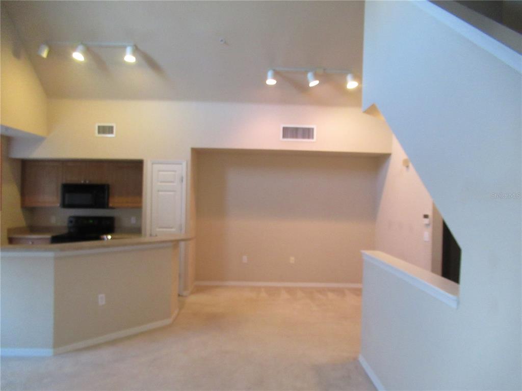 5601 Rosehill Road, Unit 203 Sarasota, FL 34233 - Photo 2 of 24 Gallery Image 2