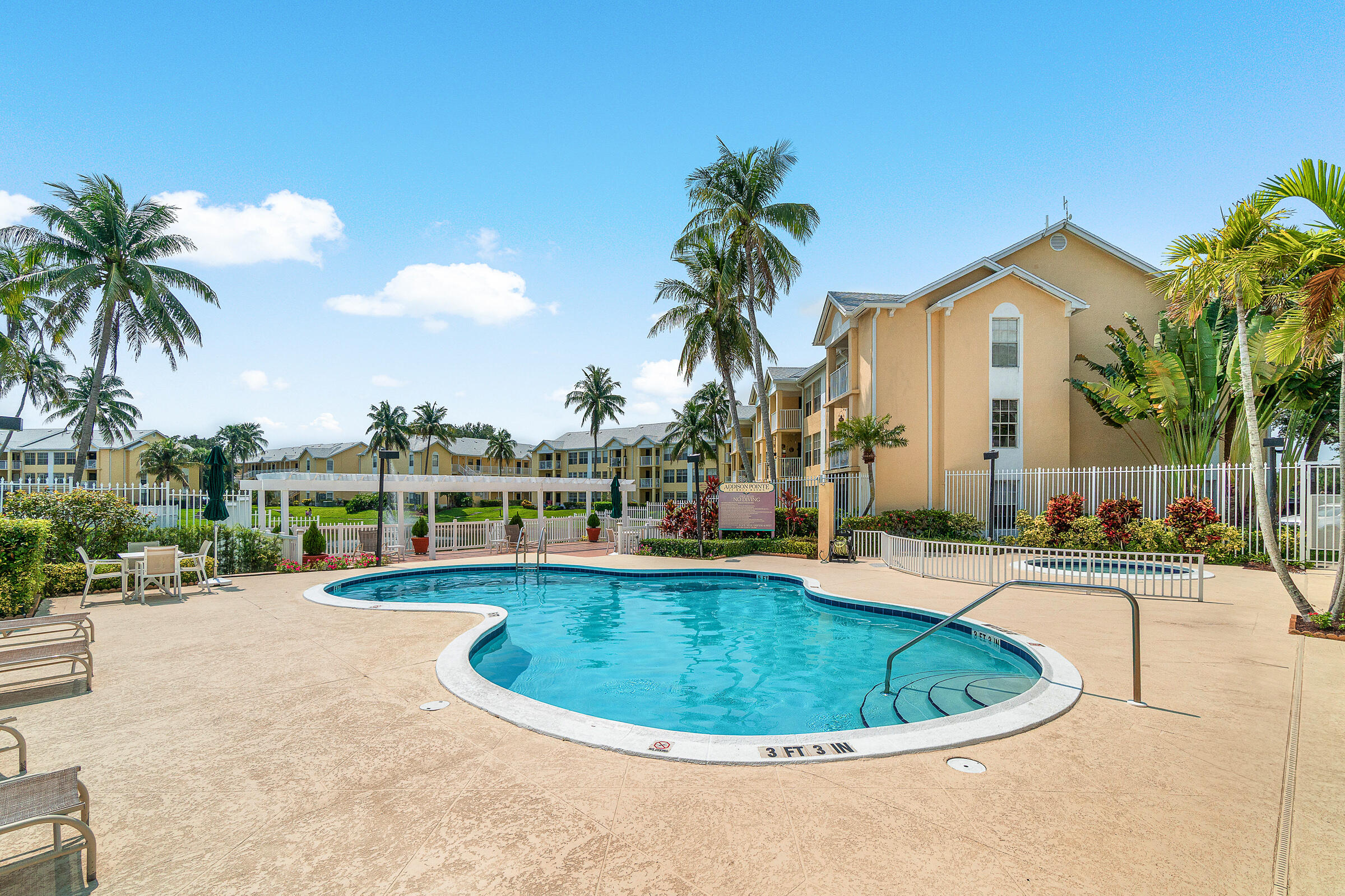 6283 La Costa Drive, Unit E Boca Raton, FL 33433 - Photo 27 of 38 29-6283 La Costa Dr E-MLS
