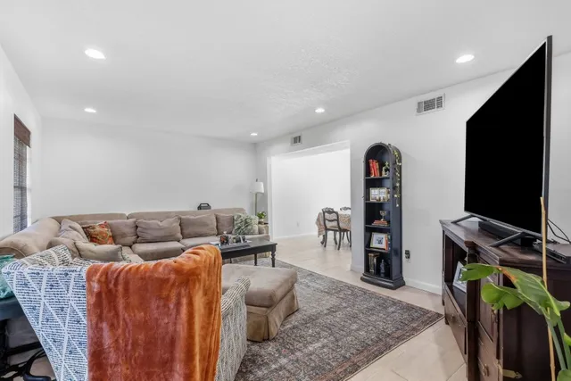 $305,000 | 168 Pierce Street, Jesup, GA 31545