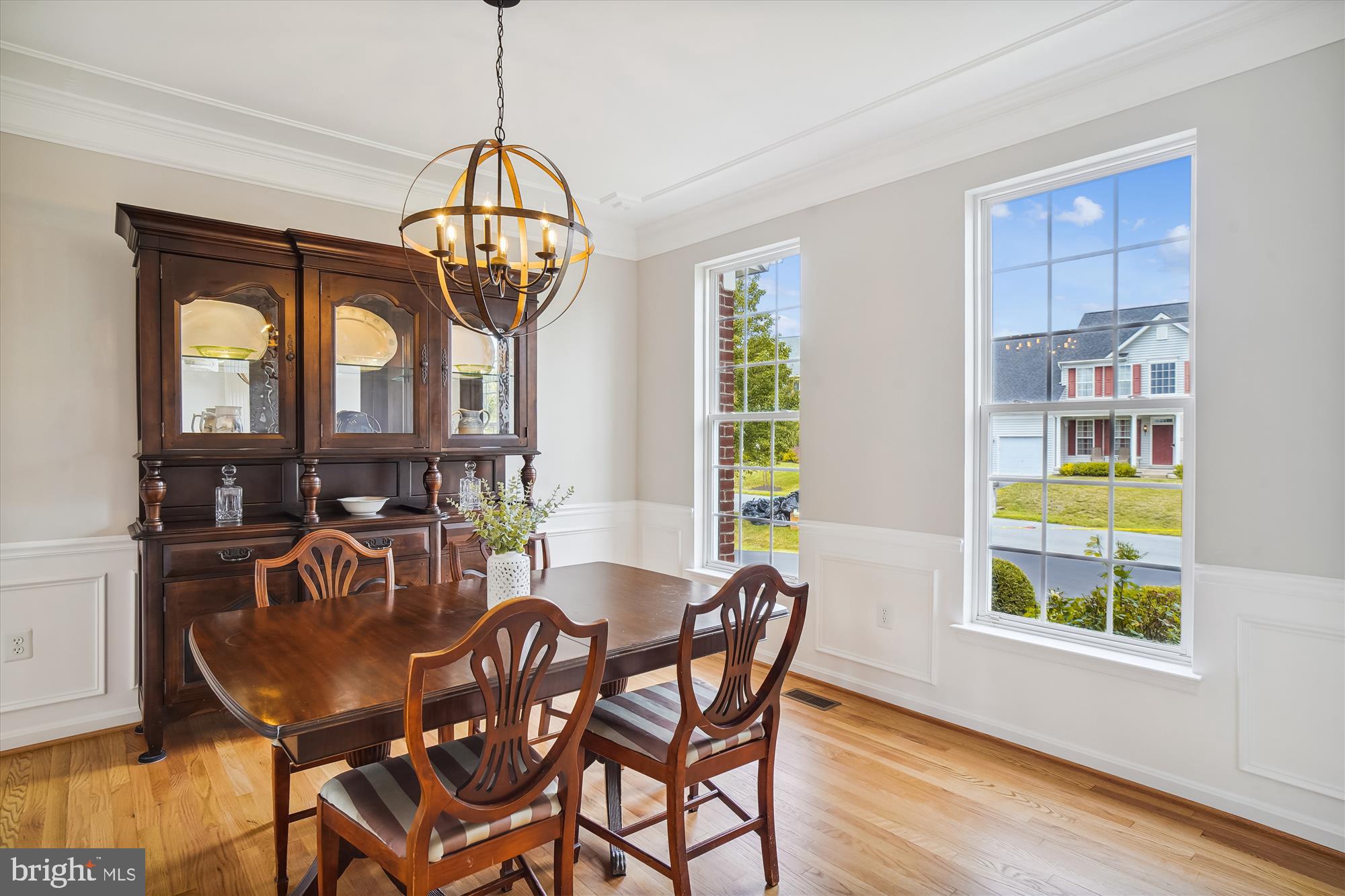 5911 Union Ridge Court Adamstown, MD 21710 - Photo 13 of 94 ELEGANT DINING ROOM