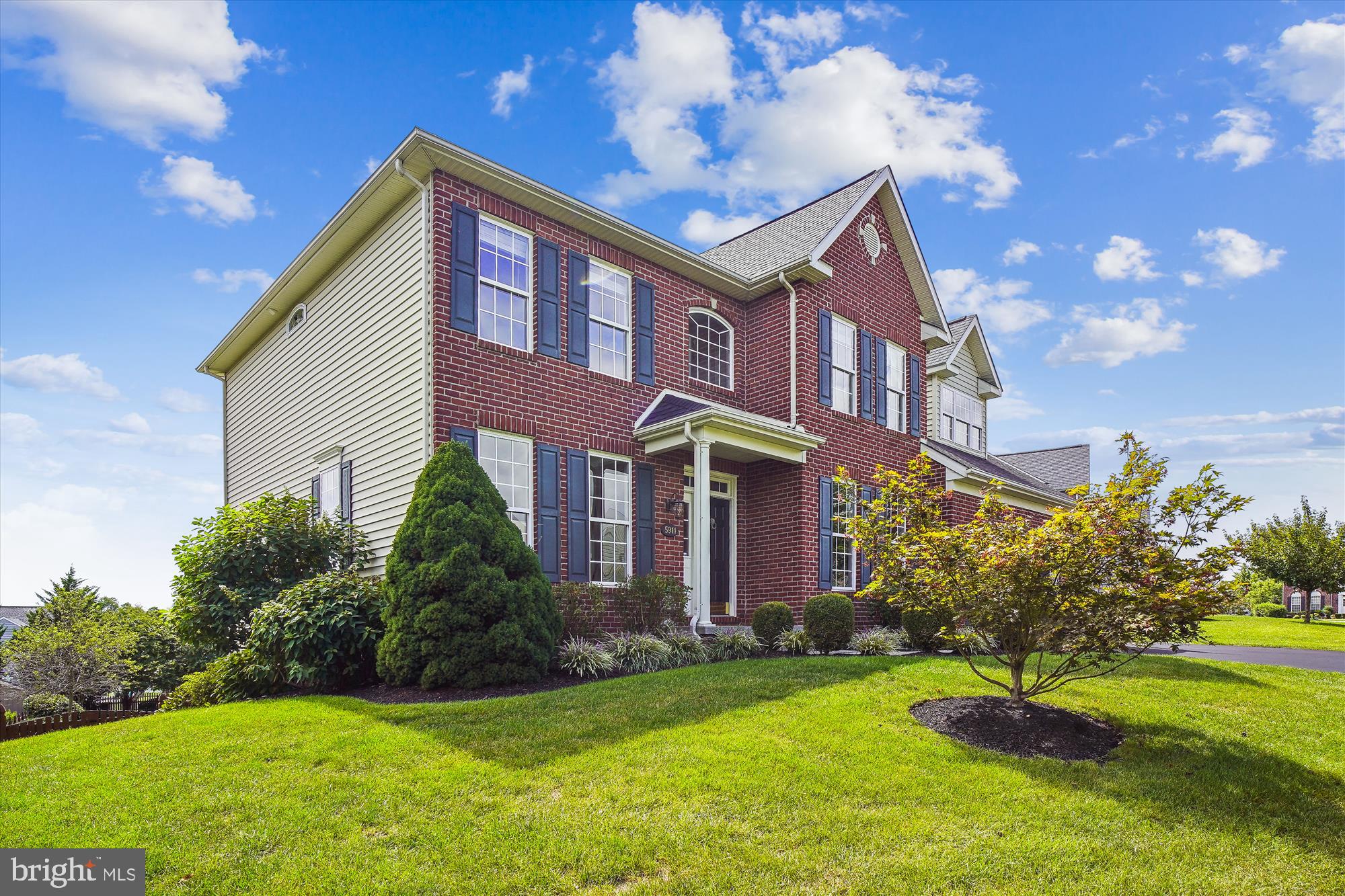 5911 Union Ridge Court Adamstown, MD 21710 - Photo 2 of 94 Gallery Image 2