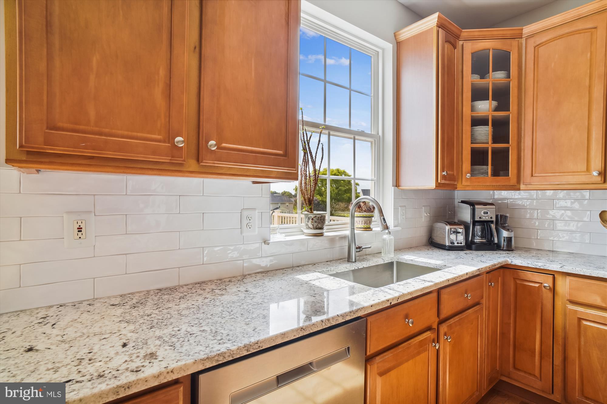 5911 Union Ridge Court Adamstown, MD 21710 - Photo 28 of 94 GRANITE COUNTERS