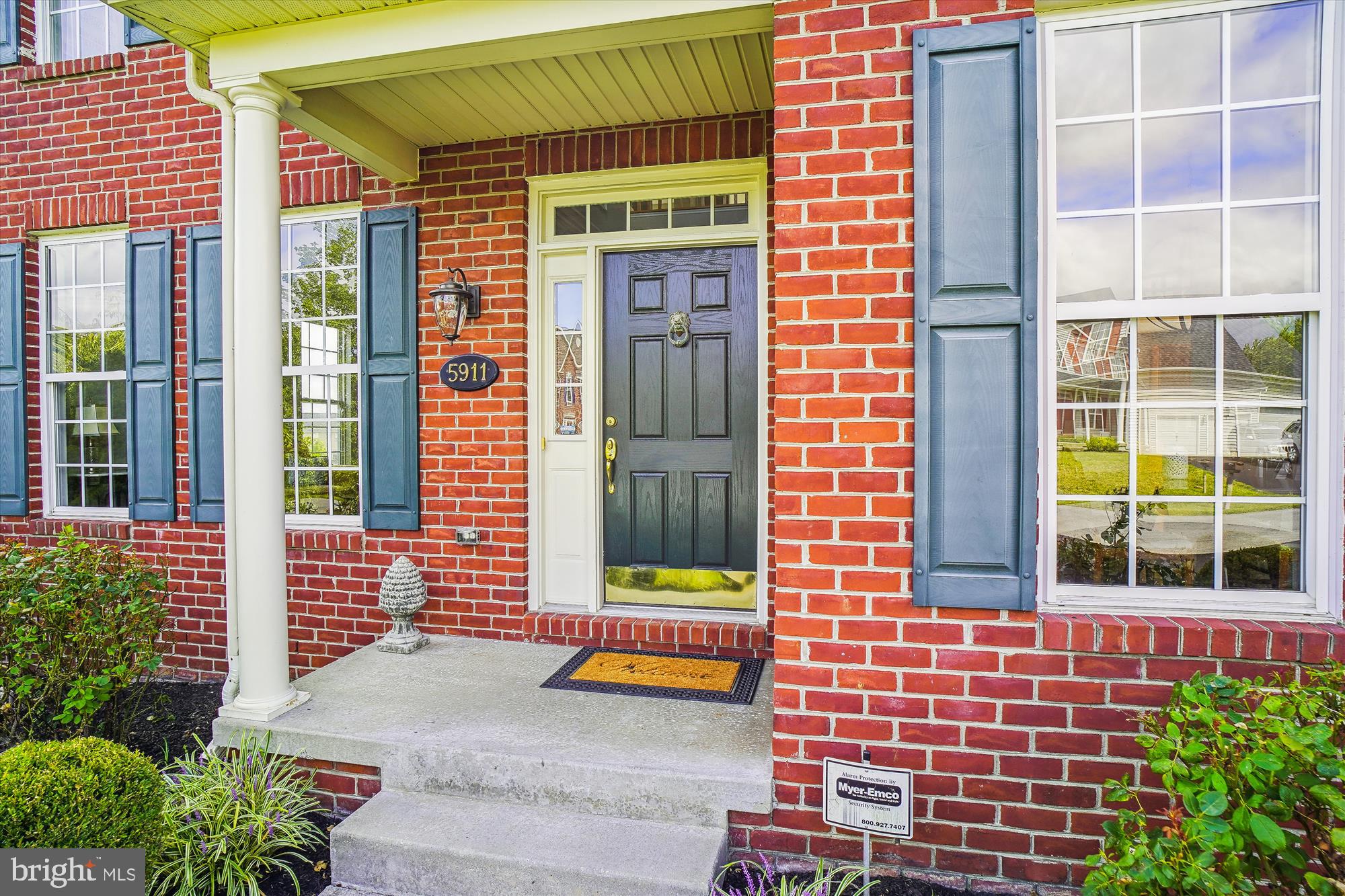 5911 Union Ridge Court Adamstown, MD 21710 - Photo 5 of 94 Gallery Image 5