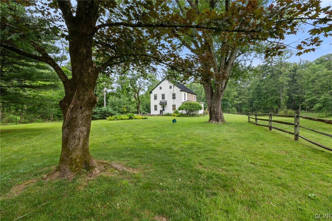 1590 California Road Quakertown, PA 18951 - Photo 5 of 32 Gallery Image 5