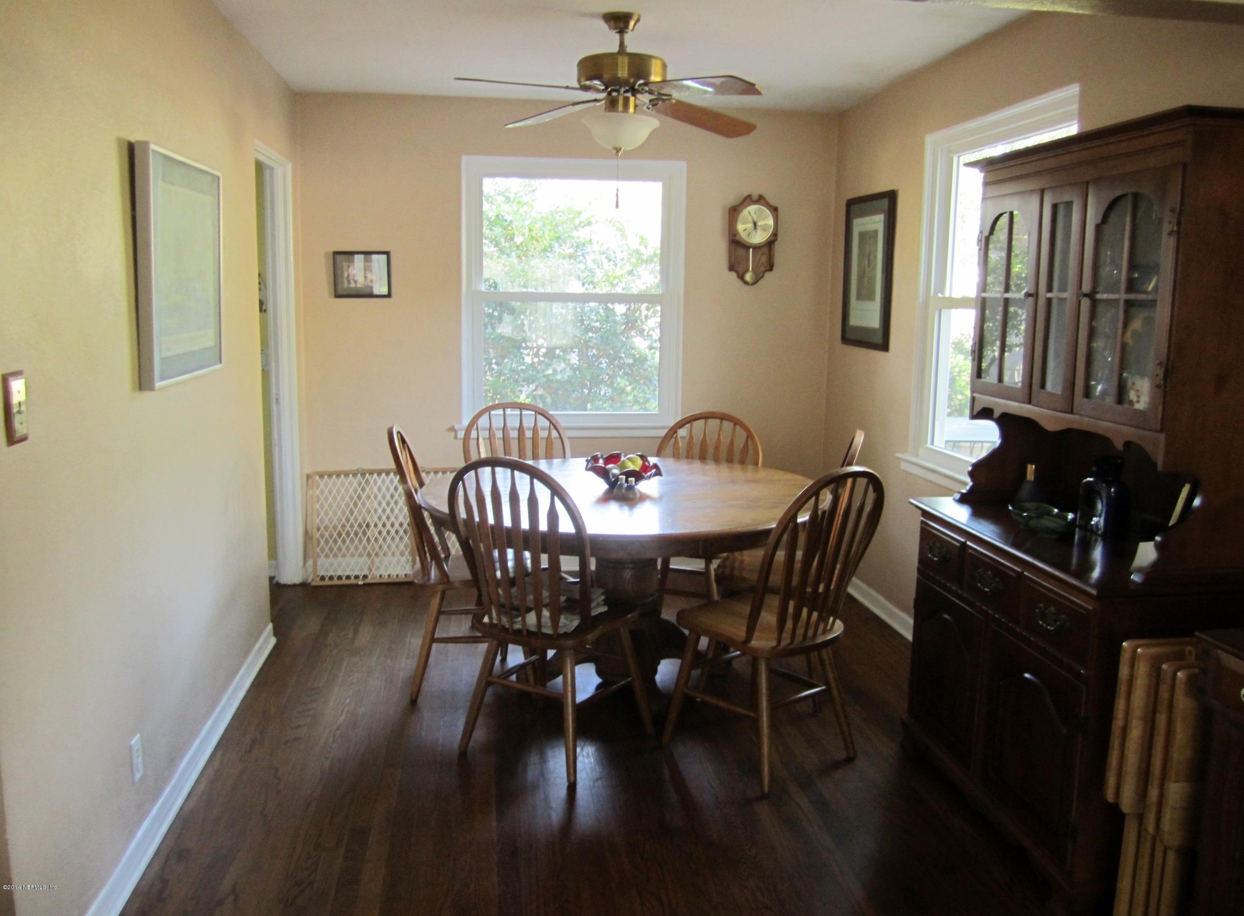 4677 Martingale Road Jacksonville, FL 32210 - Photo 7 of 24 Dining Room