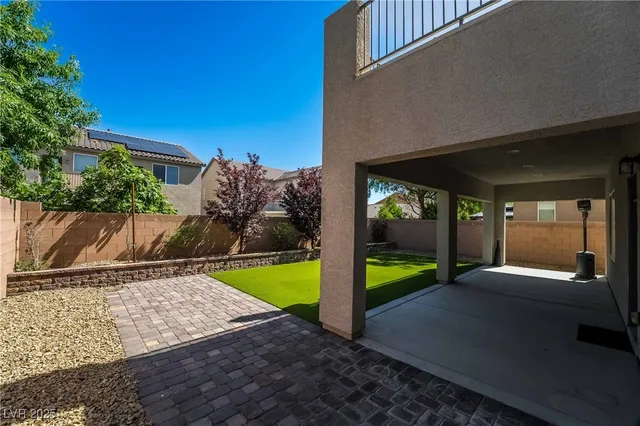 $2,750 | 8078 Encanterra Road, Las Vegas, NV 89113