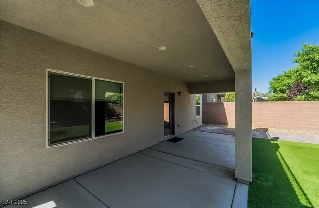 $2,750 | 8078 Encanterra Road, Las Vegas, NV 89113
