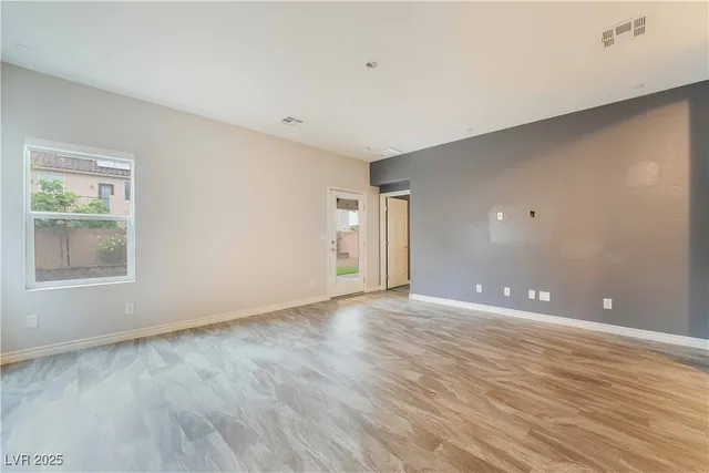 $2,750 | 8078 Encanterra Road, Las Vegas, NV 89113