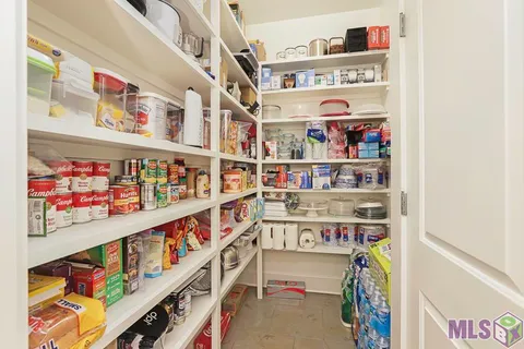 $1,025,000 | 15112 Collegiate Court, Baton Rouge, LA 70810