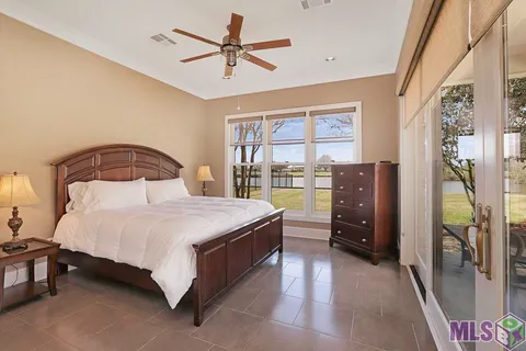 $1,025,000 | 15112 Collegiate Court, Baton Rouge, LA 70810