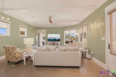 $1,025,000 | 15112 Collegiate Court, Baton Rouge, LA 70810