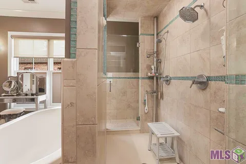 $1,025,000 | 15112 Collegiate Court, Baton Rouge, LA 70810